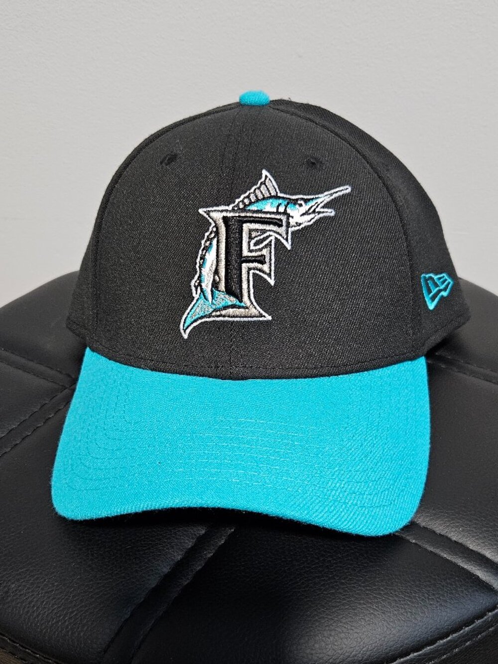 New Era Cooperstown Collection Florida Marlins 39THIRTY Stretch Fit Hat (M/L)